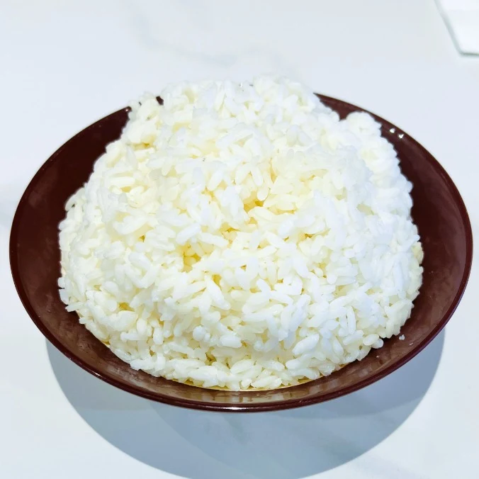 米饭 steamed rice